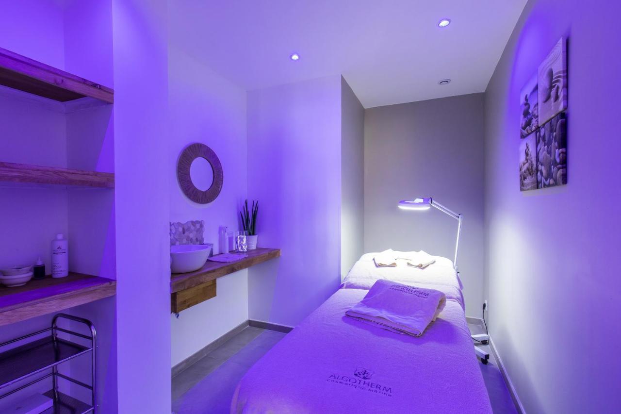 Logis Hotel Les Sables D'Or - Institut De Beaute Stella-Plage Exteriör bild
